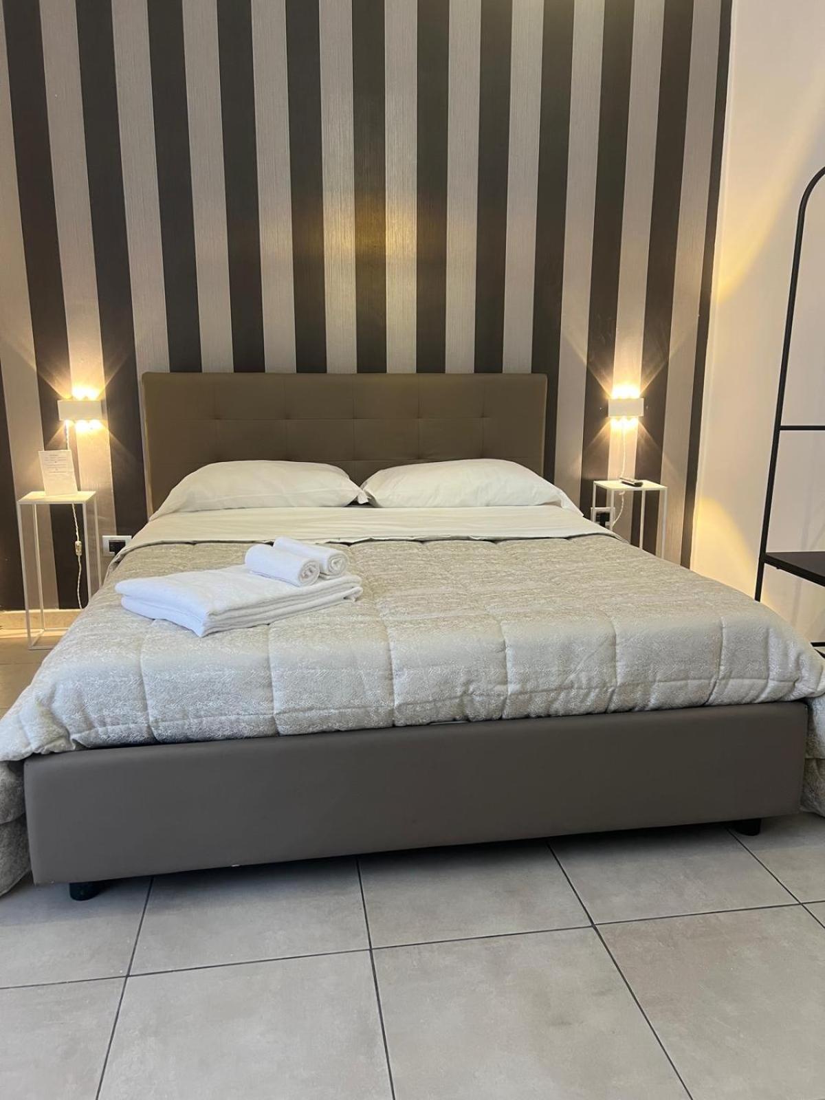 Suite Conte Poderico Neapol Zewnętrze zdjęcie
